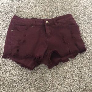 Small wine booty short